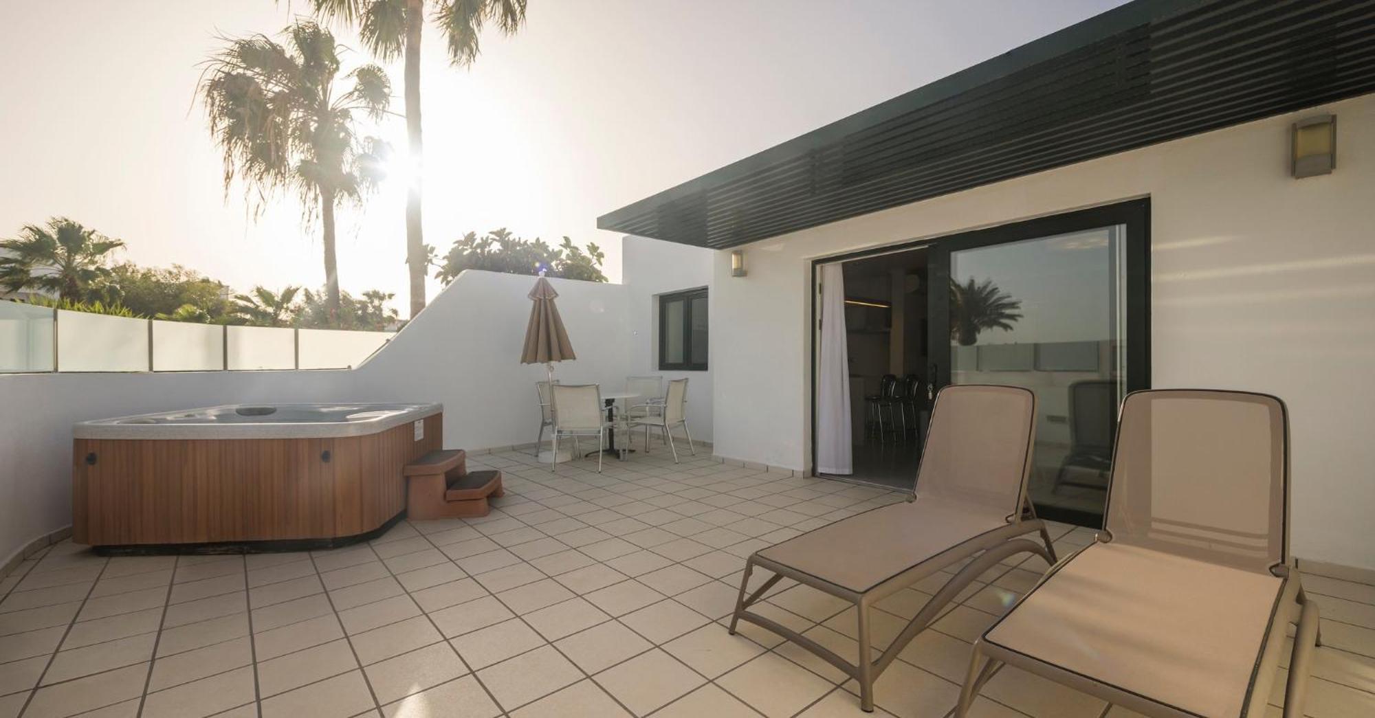 Апарт отель Ilunion Costa Sal Lanzarote Пуэрто дель Кармен Номер фото